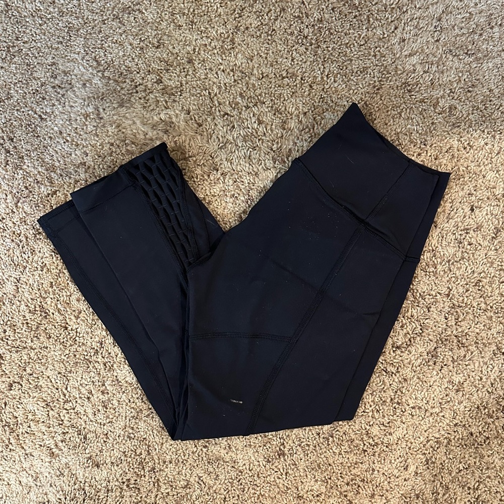 Lululemon cropped leggings